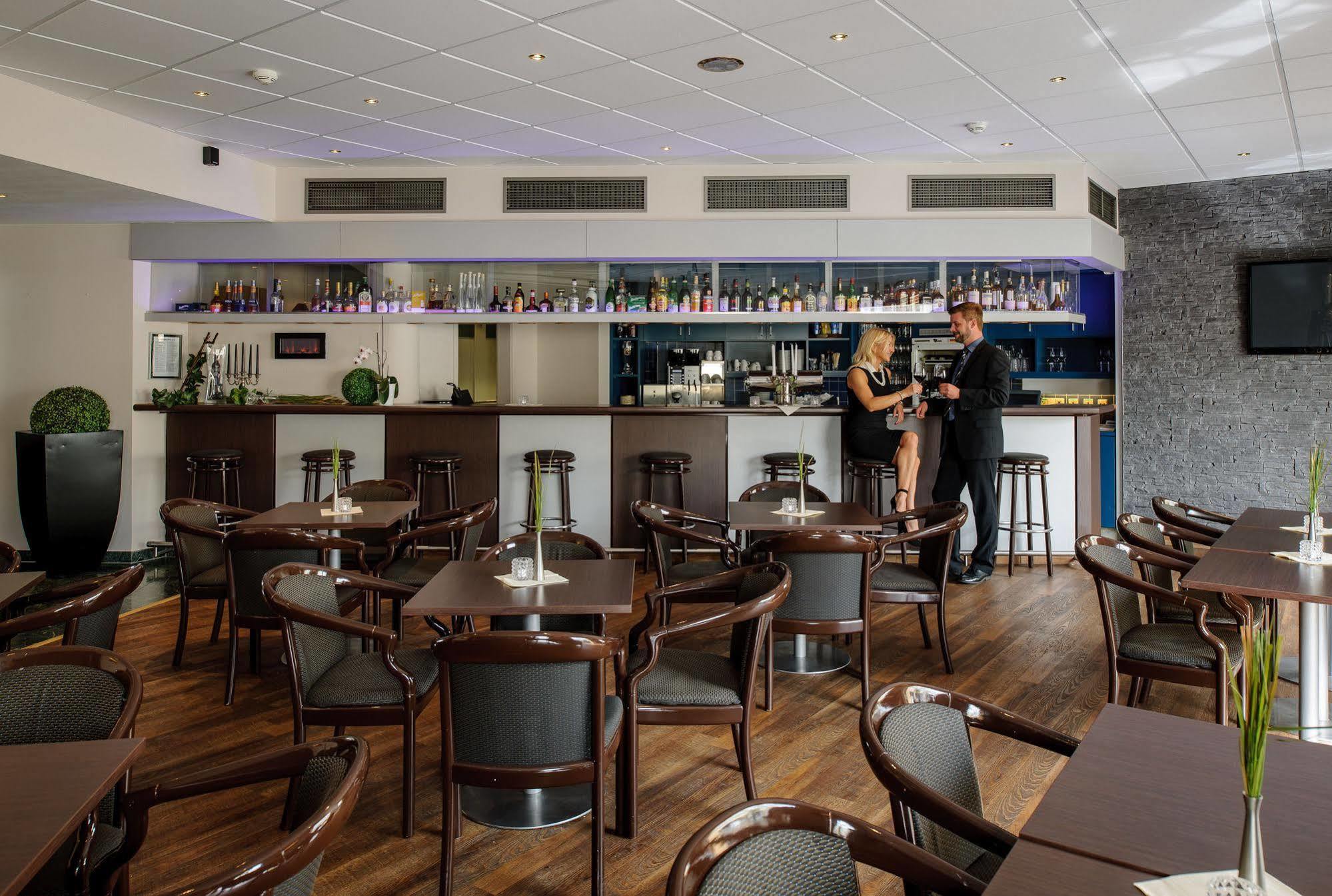 Amedia Boardinghouse Frankfurt Airport Hotel Raunheim Eksteriør billede